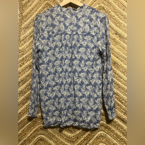 Lucky Brand Women's Tie Front Long Sleeve Print Peasant Blouse,Size Small - Picture 3 of 8